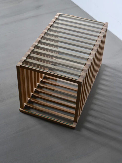 Das-Slinky-Couchtisch
