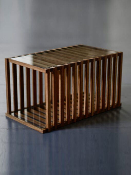 Das-Slinky-Couchtisch
