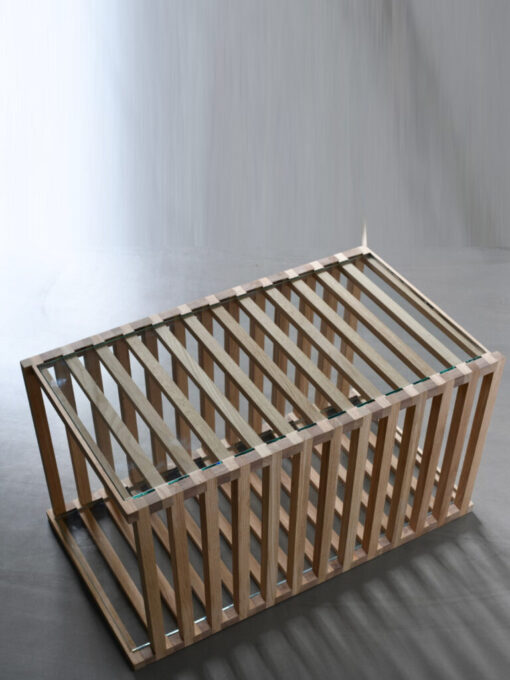 Das-Slinky-Couchtisch