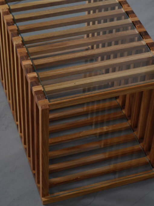 Das-Slinky-Couchtisch