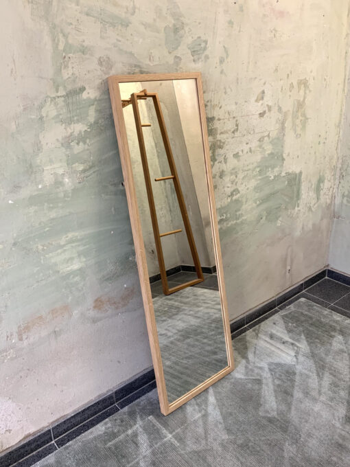 Minimal-EchtHolz-FlurSpiegel